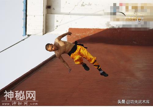 水上飞是如何炼成？来看看少林功夫（绝技）达摩渡江图解就知道了-16.jpg