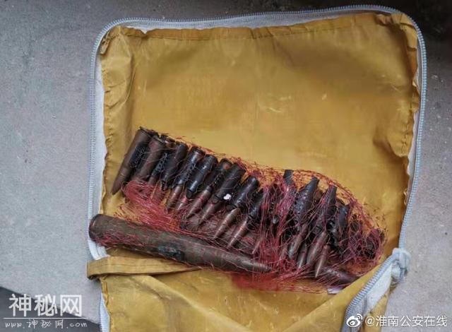 女婿整理岳父遗物发现子弹 主动上交公安机关-2.jpg