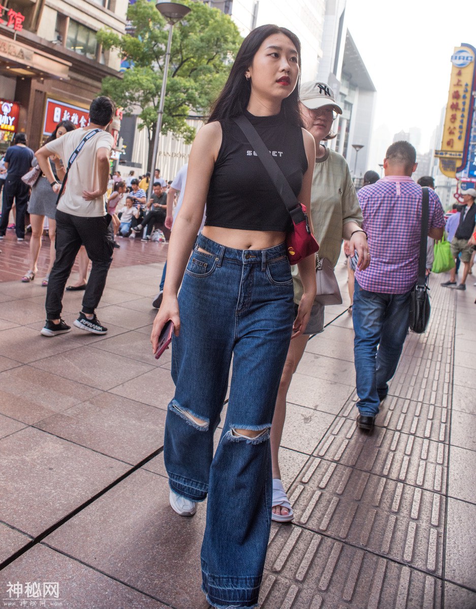 图虫人文摄影：吸睛南京路-30.jpg