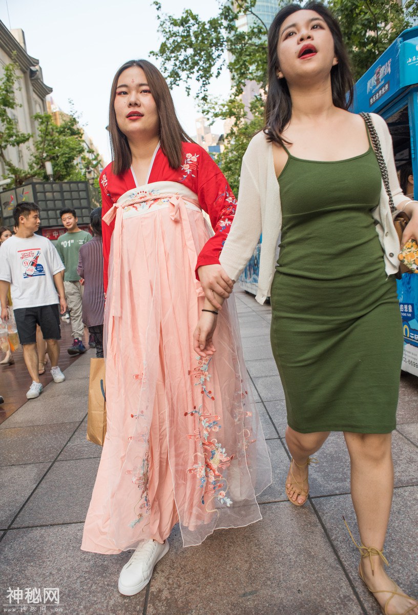 图虫人文摄影：吸睛南京路-38.jpg