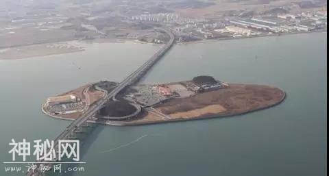 报告，韩国西部海域发现一个潜望镜-4.jpg