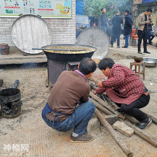 如此给老人大操大办，和你们那里的风俗一样吗？-9.jpg