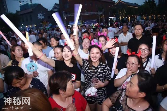 来印象济南“赶”民俗文化夜市-4.jpg