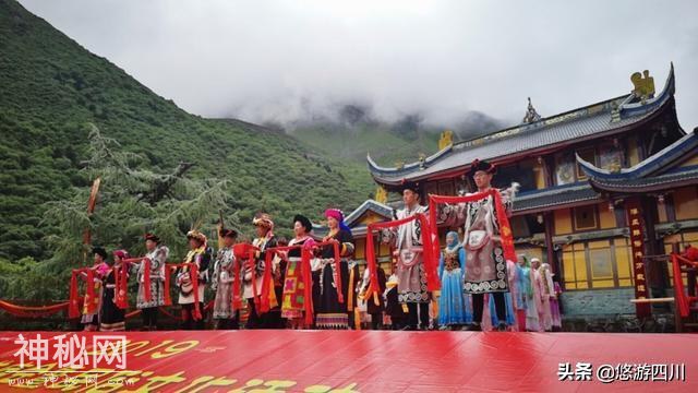 2019年松潘黄龙庙会暨民俗文化活动成功举办-2.jpg
