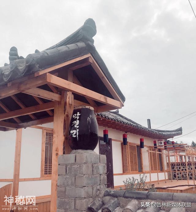 首届“光东稻花香”民俗展演活动在吉林省和龙市举行-1.jpg