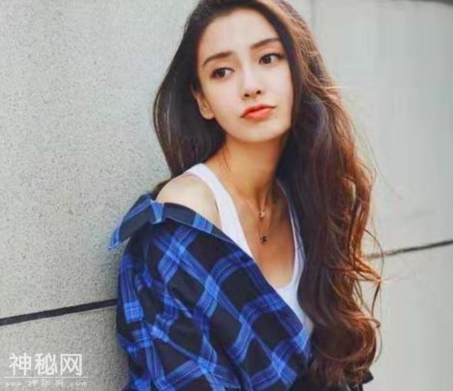 Angelababy深夜发心灵鸡汤惹争议，强势回应上热搜：与你们无关-6.jpg