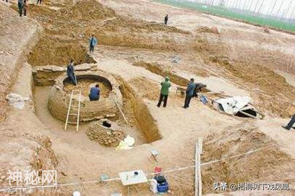 开建公路钻探到9座元朝贵族墓葬，盗墓者挖了7座，考古发掘8座-6.jpg