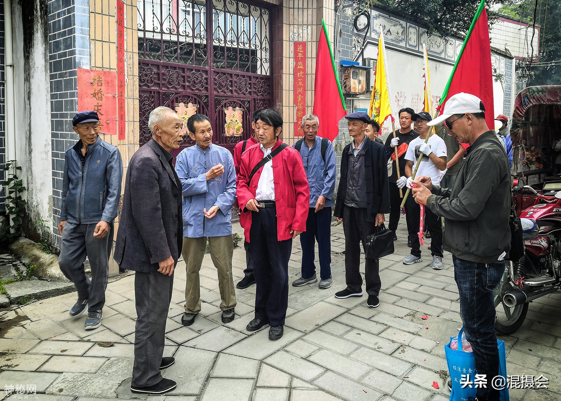 云南古村清朝为避帝讳而改名，每年6月6却还有罕见送“帝王”民俗-3.jpg