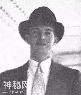 盗墓贼随手扔掉的“废纸”竟是最早的古代帛书，如今却流失到美国-5.jpg