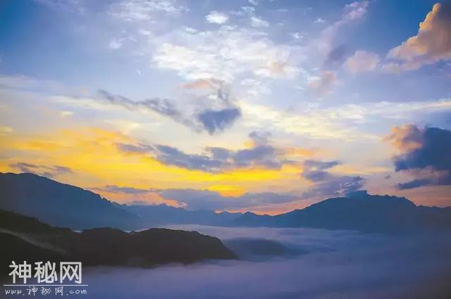 成都边上藏了个“地质天书、旷世幽谷”是不输张家界的天然大峡谷-2.jpg