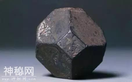 如何找锰矿？锰矿的地质概述及找矿标志-1.jpg