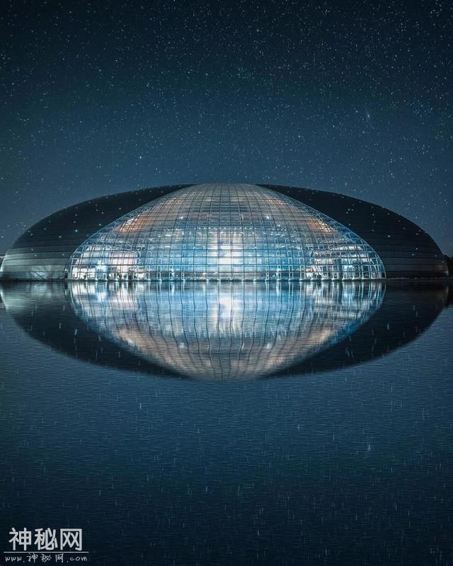 脑洞超大 天坛好似UFO 头一次见人这样拍北京-4.jpg