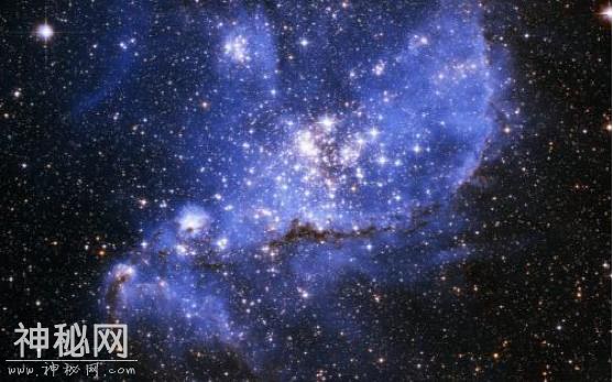 未来人类有望实现太空行走，人造重力让人类克服重力，犹如科幻片-3.jpg