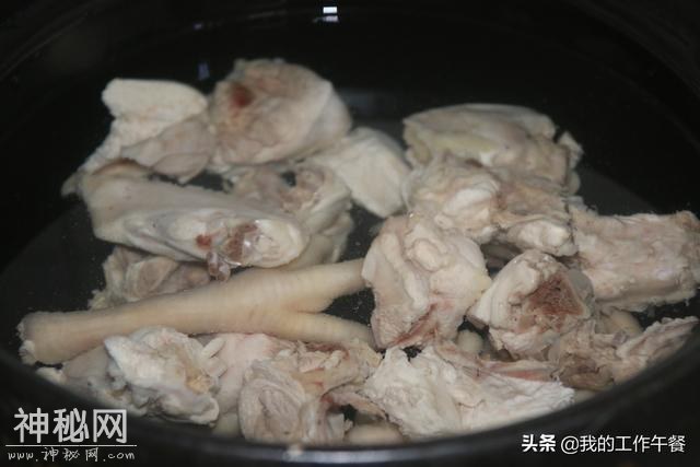 深夜加班回来，见到老公留这一碗补气血薄荷鸡汤什么烦恼都没-6.jpg