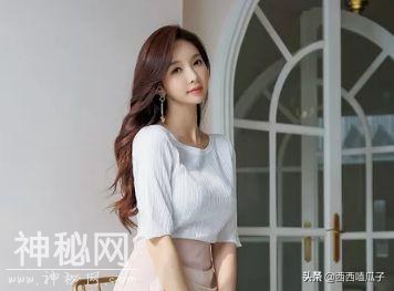 搞笑段子：有次和两个朋友，在看鬼片，在看到精彩部分的时候-3.jpg
