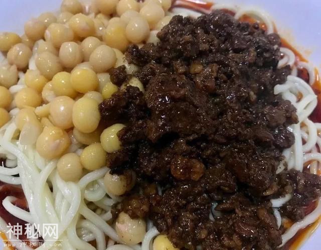 陈晓卿 | 如何吃好一碗豌杂面-14.jpg