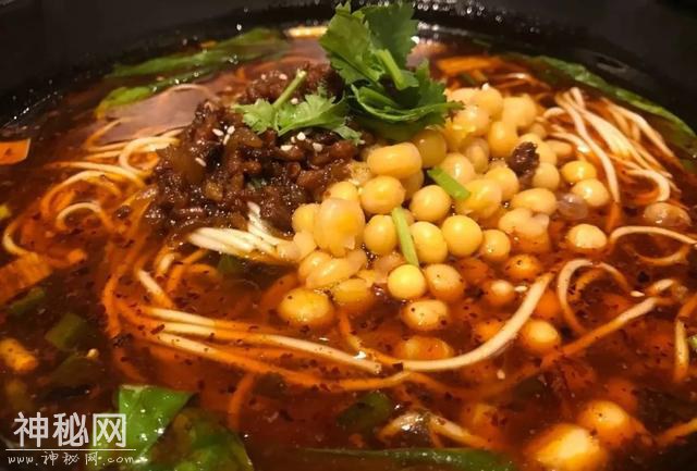 陈晓卿 | 如何吃好一碗豌杂面-5.jpg