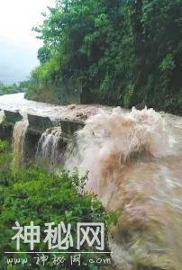 川东北暴雨，渠江水位上涨，洪峰顺利过境渠县！仍需关注地质灾害气象风险-1.jpg