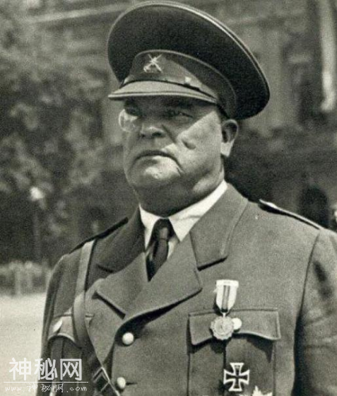 历史上的7月19日——希特勒授衔的12位元帅-14.jpg