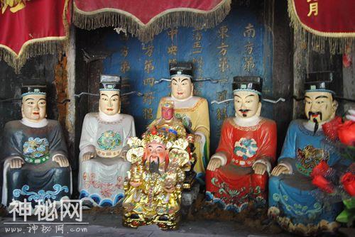 中国古代传说的幻兽和魔神-12.jpg