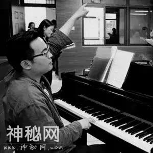 这名只有28岁的老师走了，共青团中央发文，为什么引起了这么大轰动……-19.jpg