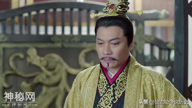 一座古墓让考古队越挖越怕，史书无记载，考古队员：匪夷所思-10.jpg
