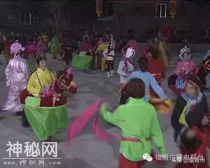 临朐民俗｜临朐非物质文化遗产：张兴马灯-4.jpg