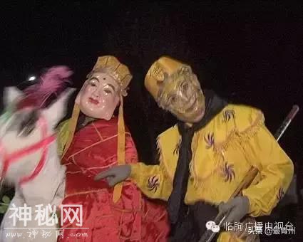 临朐民俗｜临朐非物质文化遗产：张兴马灯-2.jpg