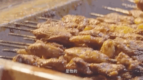 《人生一串》里不仅藏着美食江湖，还有让你忘记职场焦虑的鸡汤-16.jpg