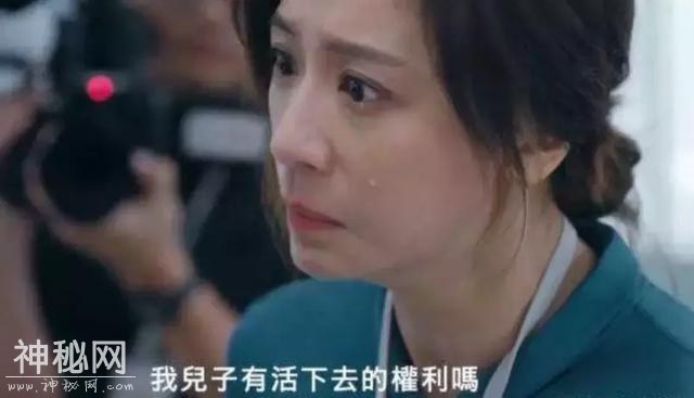 豆瓣8.2分，这部鬼片要火-1.jpg