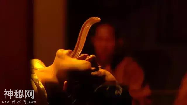 7部恐怖片，胆大的你看过几部？-13.jpg