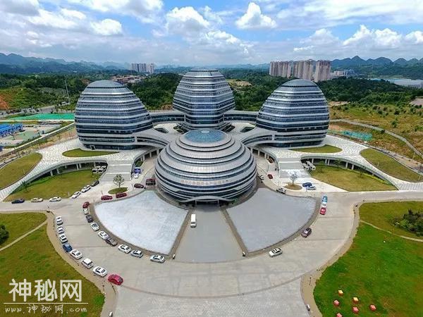 贵阳出现一组“神秘”建筑，外观像飞碟，好有未来感-1.jpg