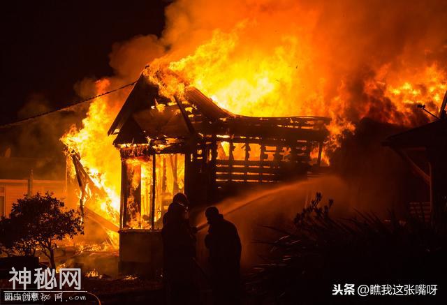 长安十二时辰闹花灯习俗的由来-4.jpg