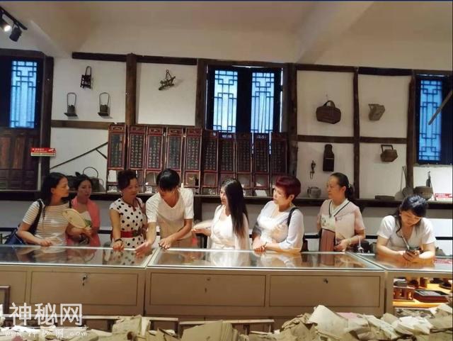 共同传承：宜宾环球夫人团队走进南溪大岗民俗博物馆寻找民族记忆-5.jpg