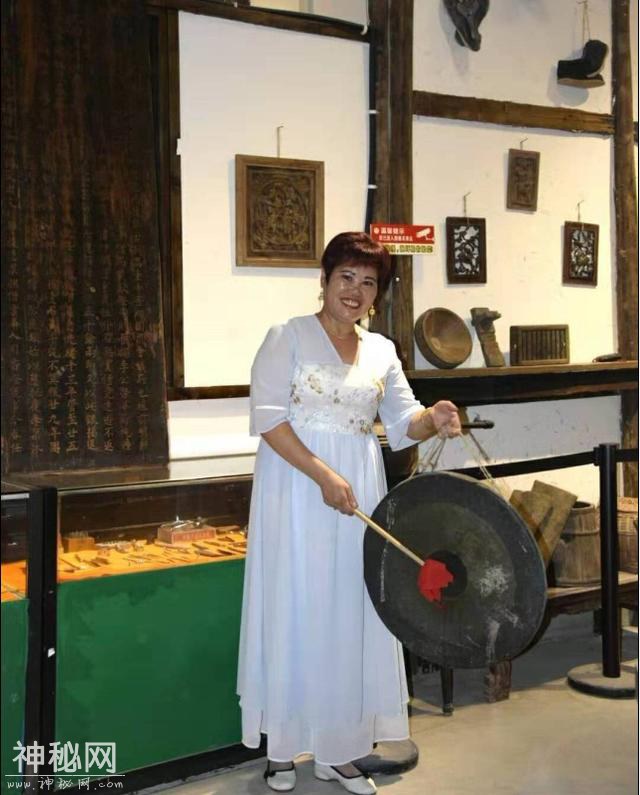 共同传承：宜宾环球夫人团队走进南溪大岗民俗博物馆寻找民族记忆-4.jpg