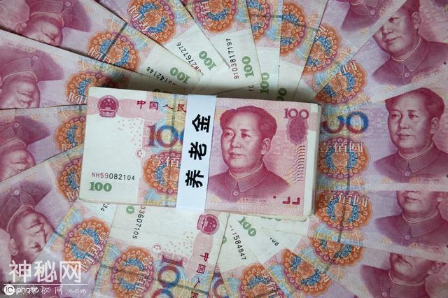 为什么大部分退休“中人”没有拿到养老金，很多人搞不懂-1.jpg