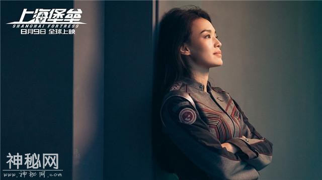 继《流浪地球》后，鹿晗新片《上海堡垒》，会延续其科幻片成功吗-6.jpg