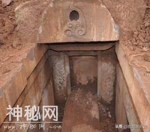 河南发现6000年前古墓，内藏“中华第一龙”，原来古代真有“龙”-1.jpg