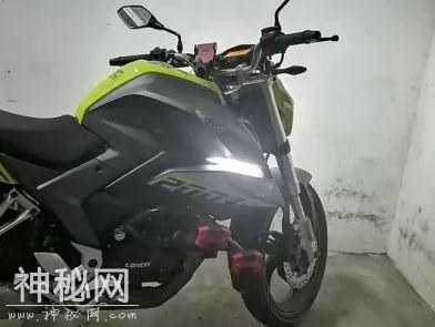 VOGE无极男车主们的故事，你在听吗？-18.jpg