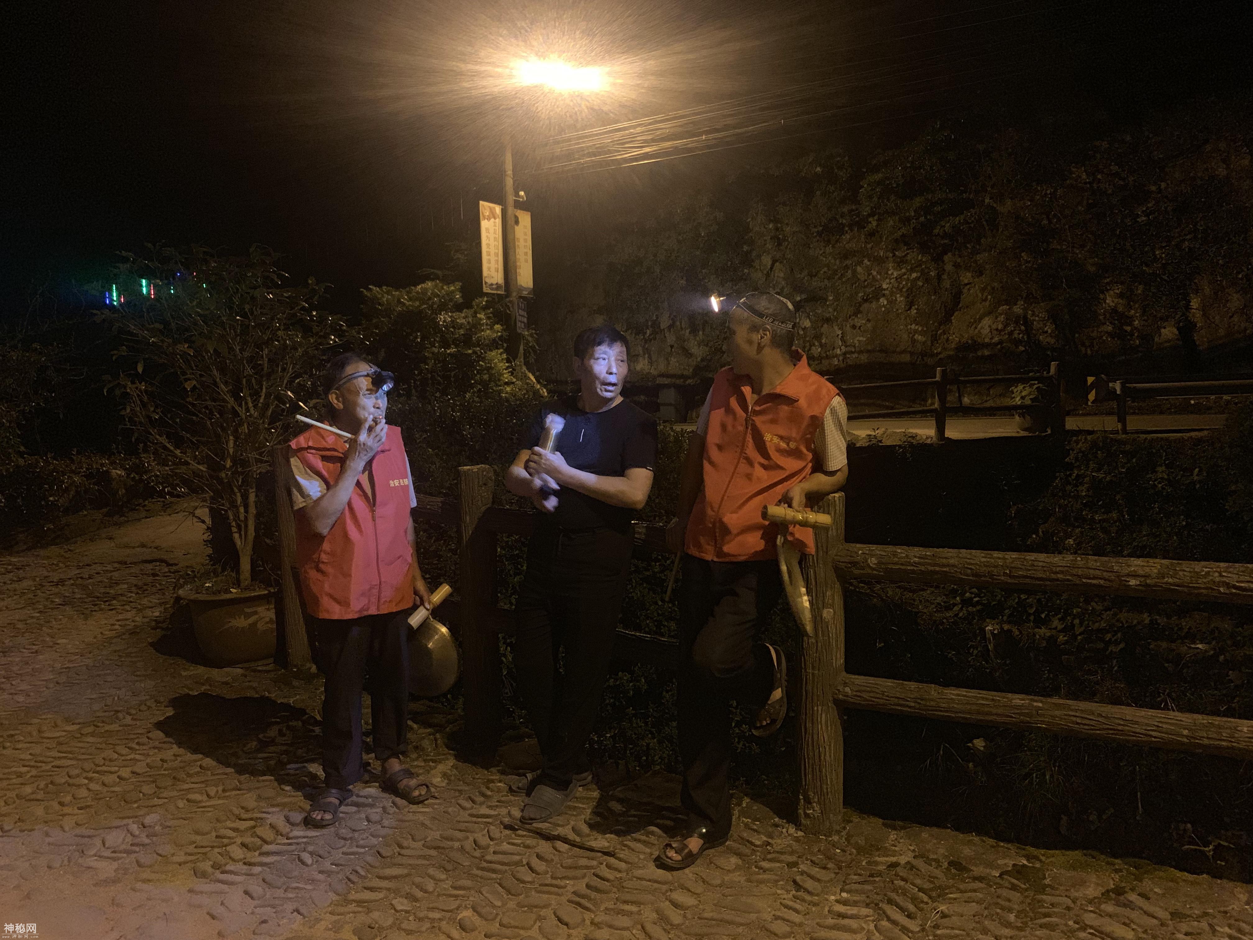 中断25年后，千年习俗打更声再度响起，警方称打更后零发案-4.jpg