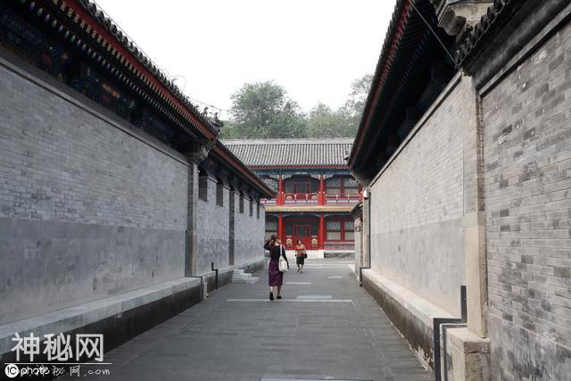 和珅到底多有钱？家产揭秘绝对让你意想不到-1.jpg