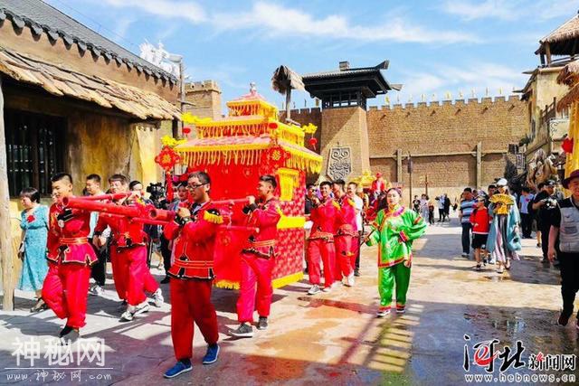 丰宁：一场满族婚礼对传统民俗的致敬-1.jpg