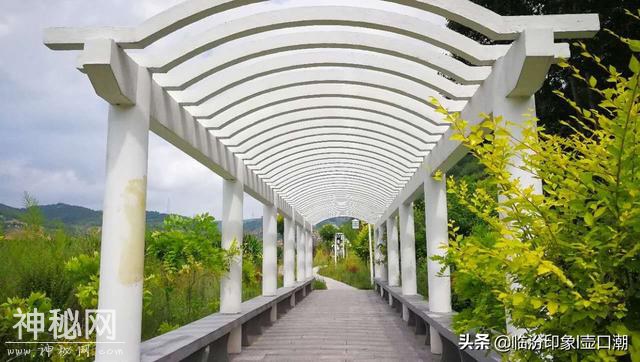 临汾西山吉县屯里小河边，摩旅途中感受黄土高原人文风情-8.jpg