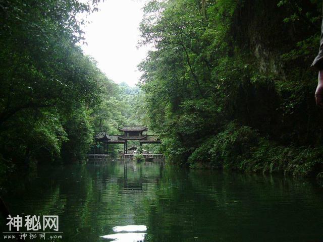 这座山是道教天师祖庭，却被说成是“鬼山”，白素贞曾在此修炼？-4.jpg