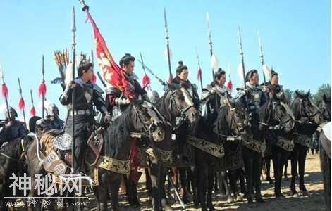 古代最牛女将，53岁挂帅出征，死后山崖也滴泪，位列四大巾帼英雄-7.jpg