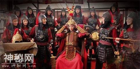 古代最牛女将，53岁挂帅出征，死后山崖也滴泪，位列四大巾帼英雄-4.jpg