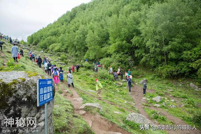 万人齐聚四姑娘山朝山会，共享民俗文化盛宴，比春节还热闹-2.jpg