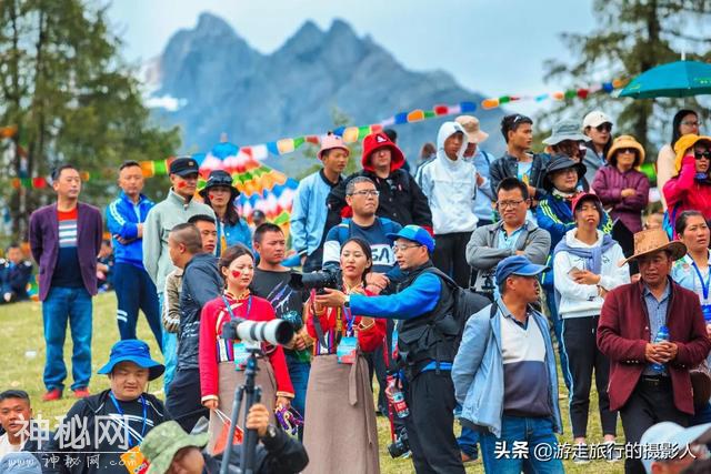 万人齐聚四姑娘山朝山会，共享民俗文化盛宴，比春节还热闹-29.jpg