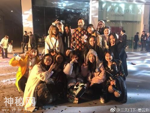 僵尸，一面是正统的道教弟子，一面是拿了大满贯的Battle King-14.jpg