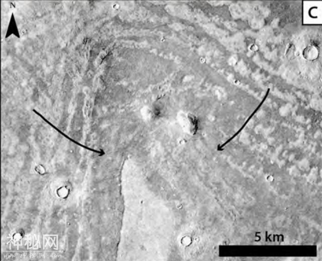 小行星撞击引发300米高海啸，巨浪冲击火星形成独特“拇指指纹”-1.jpg